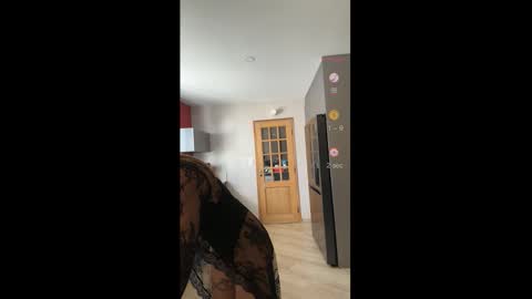 Lib ertine32 online show from 11/18/25, 10:31