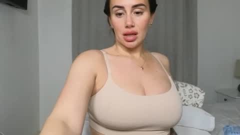 Libby online show from 12/21/25, 08:10