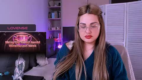 libra_mia online show from 01/14/26, 12:22