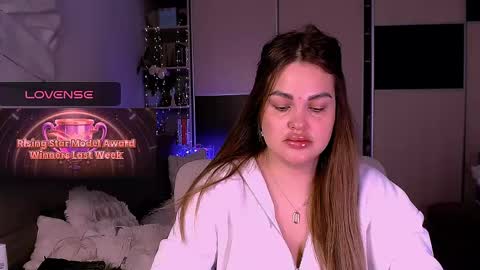 libra_mia online show from 05/03/26, 05:24