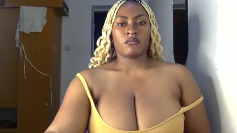 caira online show from 02/11/25, 10:18