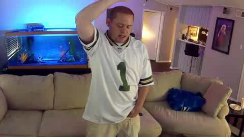 Snapshot of licketyspiit chatting on 10/30/25, 01:34 licketyspiit online show from 10/30/25, 01:34