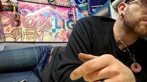 Snapshot of lickitb4istick chatting on 11/05/25, 03:34 IM A BAD DAWGY WOOF WOOF online show from 11/05/25, 03:34