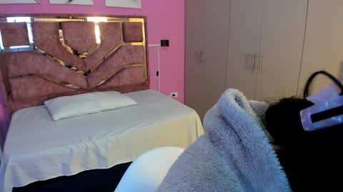 Snapshot of licky_lov chatting on 01/16/26, 12:20 licky_lov online show from 01/16/26, 12:20