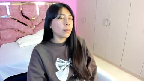 Snapshot of licky_lov chatting on 01/17/26, 12:10 licky_lov online show from 01/17/26, 12:10