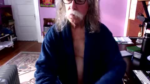 Snapshot of lickyouryoni chatting on 04/25/26, 03:53 LickYourYoni online show from 04/25/26, 03:53