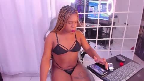 Snapshot of licyevans1 chatting on 09/16/25, 07:04 licyevans1 online show from 09/16/25, 07:04