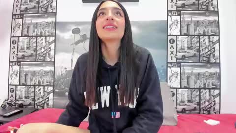 Snapshot of light_haze475096 chatting on 11/24/25, 03:45 light_haze475096 online show from 11/24/25, 03:45