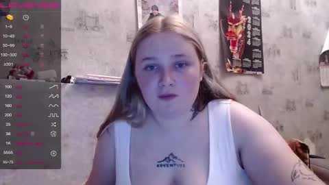 light_lunaa online show from 10/27/25, 02:10