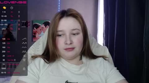 light_lunaa online show from 02/09/26, 07:12