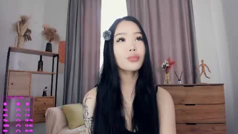 Melissa online show from 06/19/26, 07:34