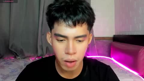 Snapshot of lightjt4 chatting on 09/14/25, 06:18 Jt online show from 09/14/25, 06:18
