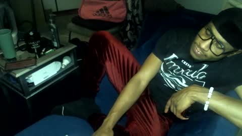 Snapshot of lightscamerawatchme chatting on 09/11/25, 09:09 lightscamerawatchme online show from 09/11/25, 09:09