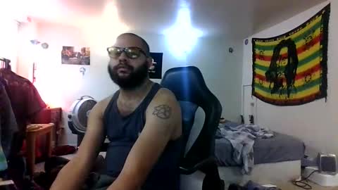 lightskinned666 online show from 10/31/25, 11:06