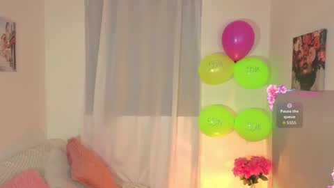 Snapshot of liiaa__7 chatting on 07/21/26, 11:07 liiaa online show from 07/21/26, 11:07