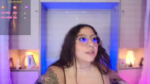         online show from 02/15/25, 02:44