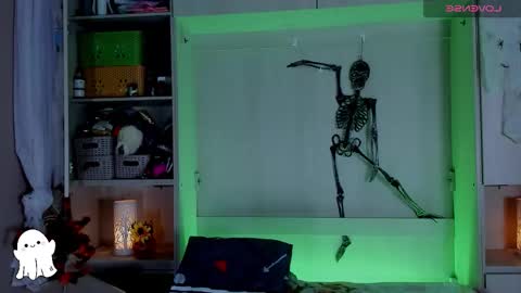         online show from 10/08/25, 11:41