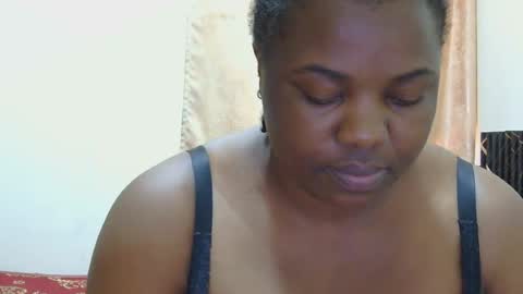 Snapshot of liilcutiee chatting on 07/13/26, 09:45 Lily online show from 07/13/26, 09:45
