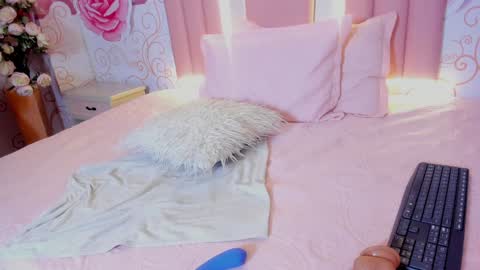 LIILY online show from 01/11/25, 12:12