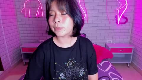 LIILY online show from 02/19/25, 03:28