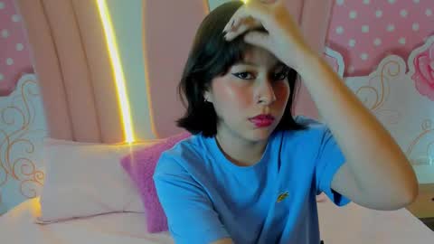 LIILY online show from 02/19/25, 08:41