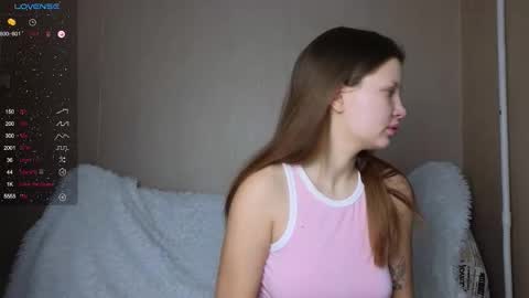 Call me Anna online show from 10/13/25, 04:34