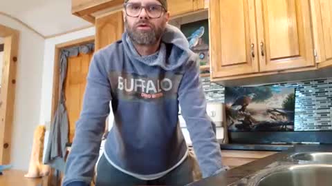 St pierre online show from 11/22/25, 03:11