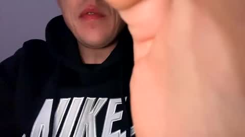 Snapshot of likeeeyou chatting on 01/01/25, 05:43 likeeeyou online show from 01/01/25, 05:43