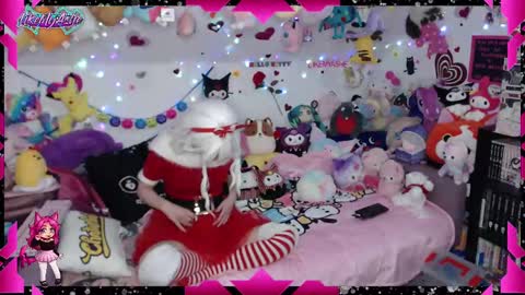 Snapshot of likemyashe chatting on 12/21/24, 08:39 LikeMyAshe online show from 12/21/24, 08:39