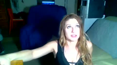 Snapshot of likerightnow chatting on 05/17/26, 08:34 likerightnow online show from 05/17/26, 08:34