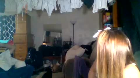 Snapshot of likerightnow chatting on 07/05/26, 10:33 likerightnow online show from 07/05/26, 10:33