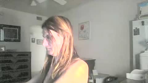 Snapshot of likerightnow chatting on 07/10/26, 07:49 likerightnow online show from 07/10/26, 07:49