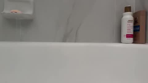 Snapshot of likethat6999 chatting on 02/03/26, 10:59 likethat6999 online show from 02/03/26, 10:59