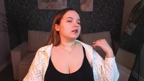 Snapshot of lil__devil chatting on 03/18/26, 01:31 Lil online show from 03/18/26, 01:31