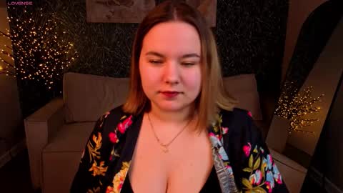 Snapshot of lil__devil chatting on 03/19/26, 01:20 Lil online show from 03/19/26, 01:20