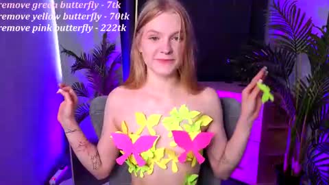 Snapshot of lil_cookie_monster chatting on 08/01/26, 11:31 Erica online show from 08/01/26, 11:31