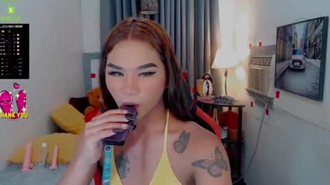 Snapshot of lil_fantacy chatting on 12/19/24, 09:28 LILY online show from 12/19/24, 09:28