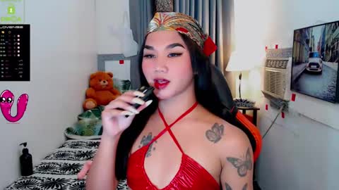 Snapshot of lil_fantacy chatting on 03/04/25, 10:35 LILY online show from 03/04/25, 10:35