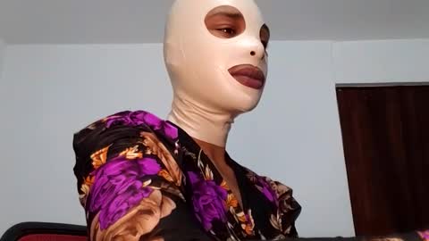 Snapshot of lil_ith chatting on 02/18/26, 02:07 Lilith online show from 02/18/26, 02:07