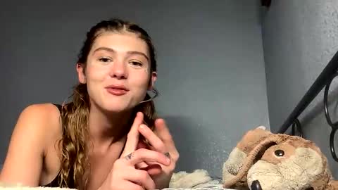 lil_luca online show from 10/10/25, 07:07