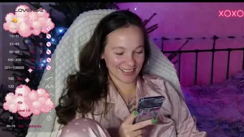 little moon online show from 12/26/24, 02:27