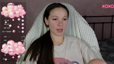 little moon online show from 02/23/25, 07:07