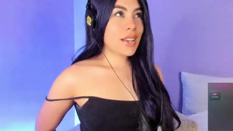 Lola online show from 01/26/25, 03:06