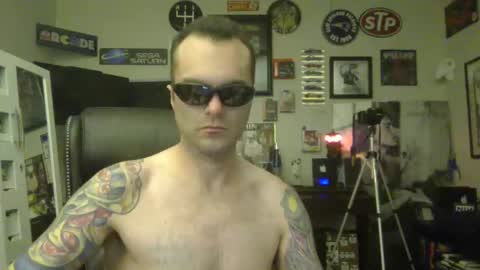 Snapshot of lil_tea_break_6996 chatting on 12/17/24, 08:56 t online show from 12/17/24, 08:56