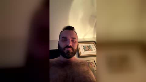 Snapshot of lil_tea_break_6996 chatting on 03/08/26, 02:26 t online show from 03/08/26, 02:26