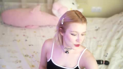 Rina  online show from 11/27/25, 06:43