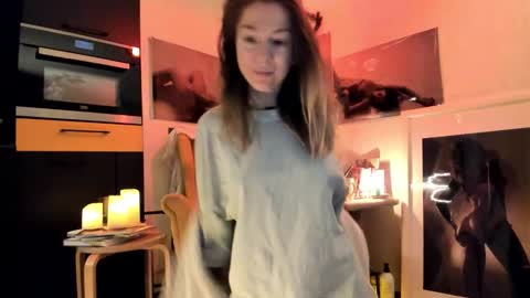 Snapshot of lil_uff chatting on 01/12/26, 08:14 aka princessmaya online show from 01/12/26, 08:14