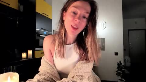 Snapshot of lil_uff chatting on 02/06/26, 08:01 aka princessmaya online show from 02/06/26, 08:01