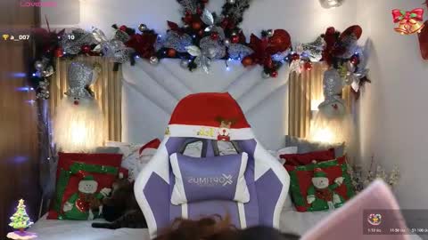 lila_min online show from 11/19/25, 02:17