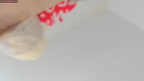 lila bailey  online show from 01/03/25, 07:29